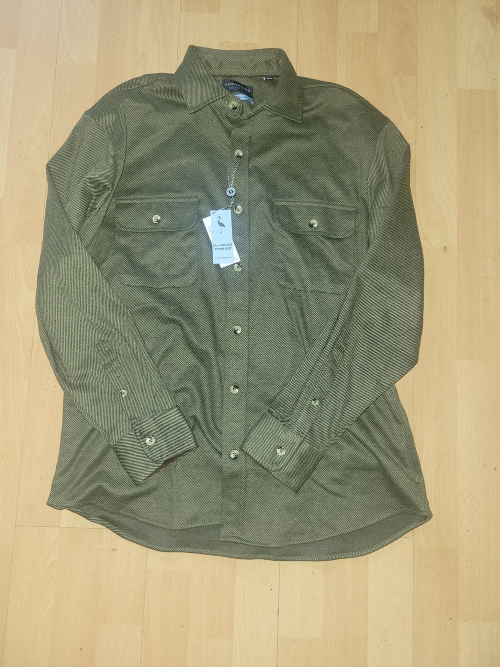 Tailorbyrd Men's Olive Green Casual Button-Down Shirt